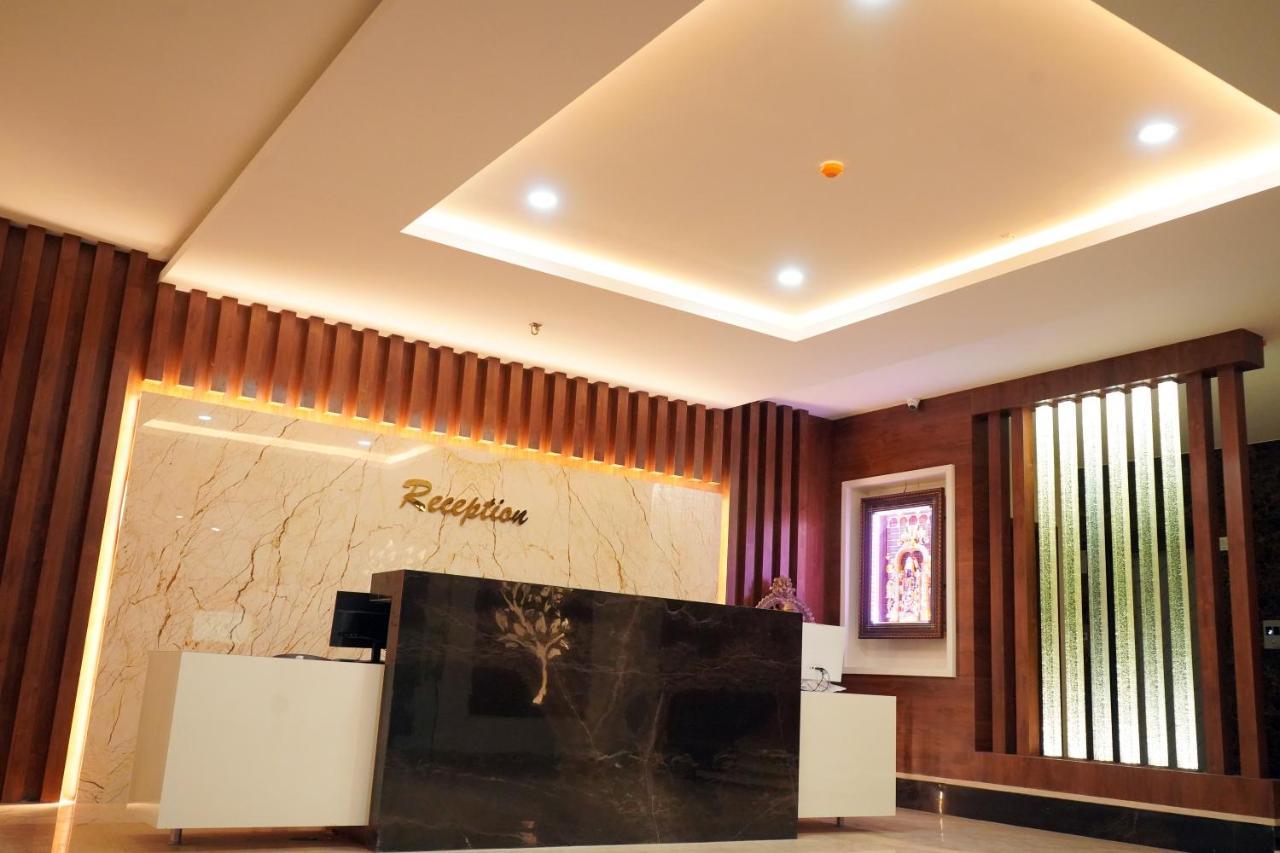 Hotel Nivetha Inn 코임바토르 외부 사진